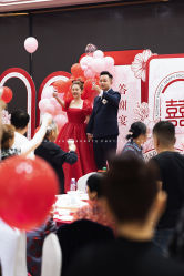 -台湾蔡美月婚纱租赁