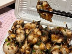 -鑫悦楼煎蟹·16年海鲜大排档