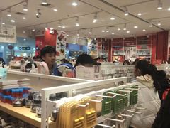 -名创优品(万达广场河东店)