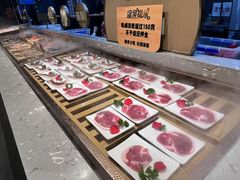 -山焱·炭火自助烤肉(周浦万达店)