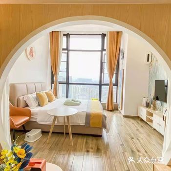 机缘巧合看到了臻爱月子中心，本着了解一下的心态