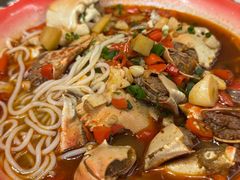 蟹脚捞面-老三样·旧食新味(船山路店)