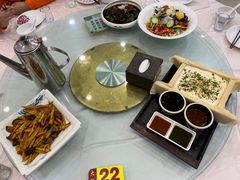 -大鸭梨烤鸭店(金顶街店)