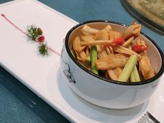 -宴小馆·小海鲜青岛菜(五四广场店)