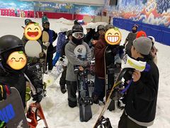 -乔波室内滑雪场
