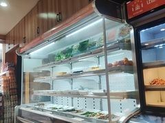 -哈尔滨小酒馆·鲜肉现穿自助烧烤(康新花园店)