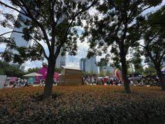 -陆家嘴中心绿地