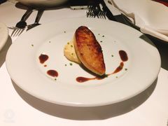 香煎鹅肝-茹丝葵经典牛排馆(上海外滩店)