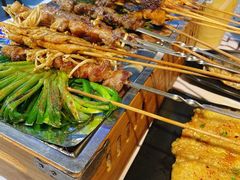 -云晓光头烧烤吧(盛夏店)