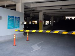 入口-沈杜公路站P+R停车场