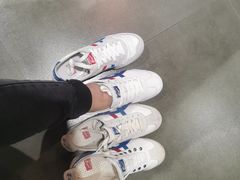 -首创奥特莱斯(西安店)