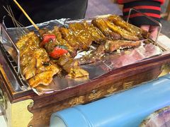 -霄汉牛三鲜湖北砂锅菜(万松园2店)