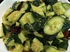 手拍黄瓜-尚海豆捞(乐虹坊店)