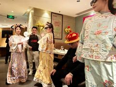 -海底捞火锅鲜切牛肉主题店(长寿路店)