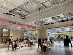 -炫艺舞蹈培训中心(枫尚奥特莱斯店)