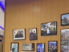 -雅悦齿科(顾村公园店)