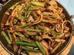 -侬佳蒸菜馆(听潮店)