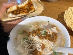 鸡丝豆腐脑-豆相识•九九豆腐脑(牛咡桥店)