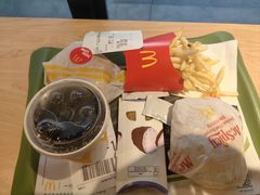 -麦当劳(金狮广场店)