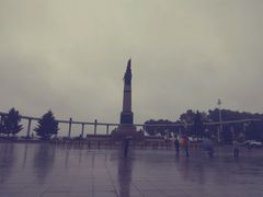 -人民防洪胜利纪念塔