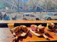 -Catch Bagel(芳草地店)