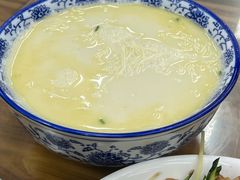 -雪琴面馆富安特色鱼汤面(城中花园店)