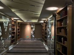 -深圳皇庭V酒店