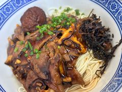 -沪西老弄堂面馆(定西路店)