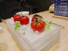 番茄脆菇沙拉-小大董·烤鸭(五棵松店)