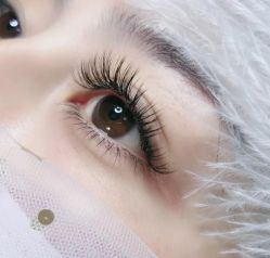 -慕拉美甲美睫皮肤管理