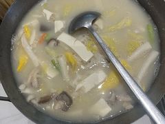 -万龙洲海鲜(大兴绿地缤纷城店)