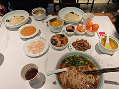 -裕兴记•蟹黄面馆(人民广场店)