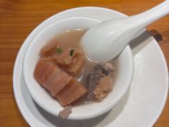 -莲餐厅·湖北菜·潜江小龙虾店(愚园路店)