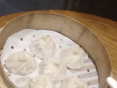 鲜肉小笼-苏小柳手工点心(人民广场分院)