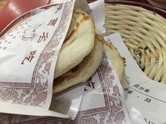 肉夹馍-陕味食族油泼面·小炒盖码面(双榆树店)