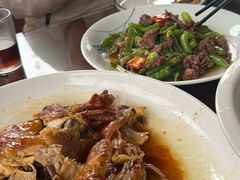 -芦茨金富饭庄·25年老字号·专做稻草鸡