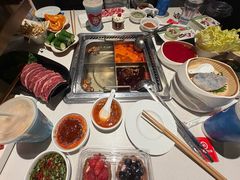 -海底捞火锅(长宁路龙之梦店)