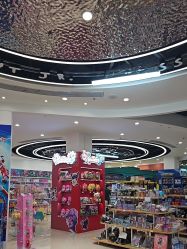 -卡通派潮品玩具折扣仓(青岛新城吾悦广场店)