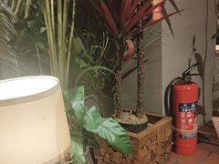 -蘸小院铁锅炖·蘸酱菜·东北菜(怀远门店)