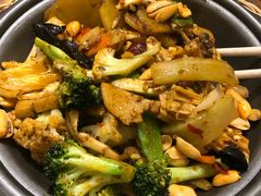 素麻辣香锅-一两饭川味素食餐厅