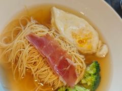 -MONICH牛排融合餐厅(和义大道购物中心店)