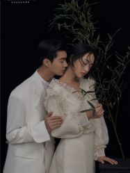 -至臻微拉婚纱摄影