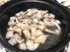 -烹然四季椰子鸡火锅(团结湖总店)