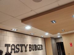 -麦当劳(虹桥南丰城店)