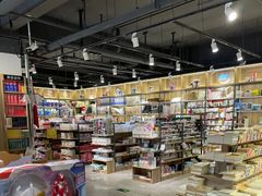 -雨丝书店(综合商业楼店)