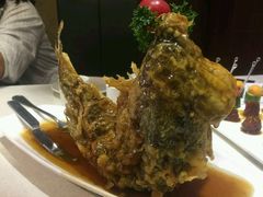 糖醋鲤鱼-闫府私房菜·百年鲁菜(恒隆店)