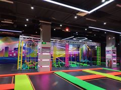 -酷跳蹦床主题公园(万胜广场店)