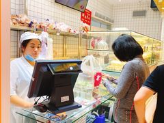-白玉兰食品甜凤店(合生汇店)