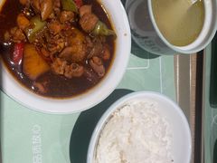 -老乡鸡(上海品尊国际中心店)