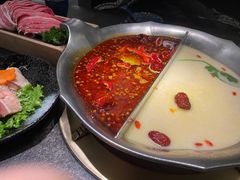 -湊湊火锅·茶憩(打浦桥日月光店)